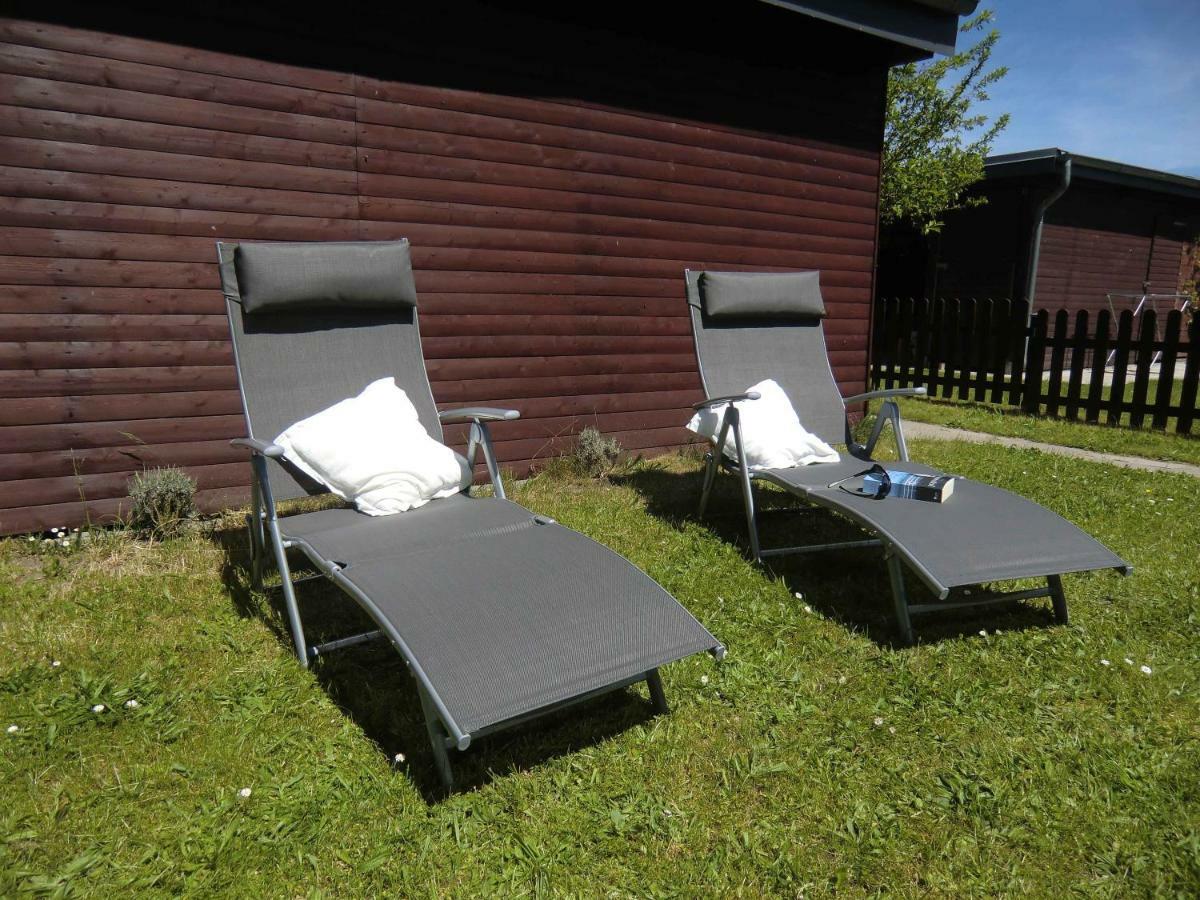 Boeltser Hus Ferienwohnungen Mit Strandkorb Und Kamin 10 Gehminuten Zum Kurtaxefreien Sandstrand Kraksdorf Экстерьер фото